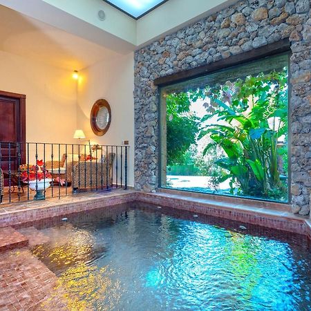 Casa Flores Con Piscina Interior Climatizada Alcaucin Luaran gambar