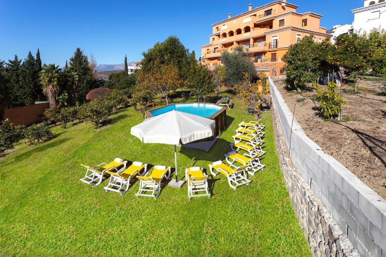 Casa Flores Con Piscina Interior Climatizada Alcaucin Luaran gambar